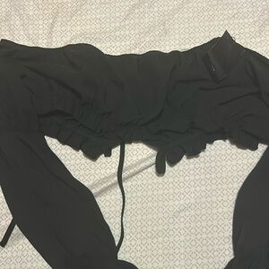 Cropped ruffle shirt